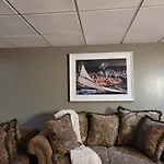 Cabin On The Water In The Poconos Relax @ The Lake