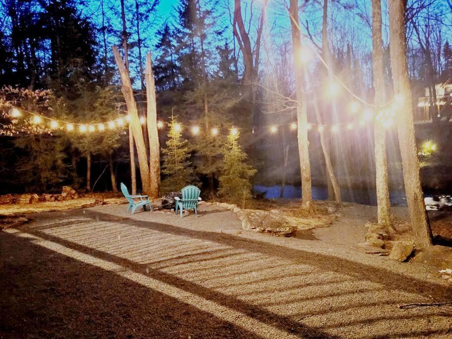 Holiday home On The Water In The Poconos Relax @ The Locust Lakes Village